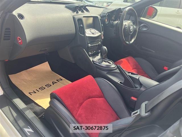 Nissan FAIRLADY Z 2019-12 1354107-8