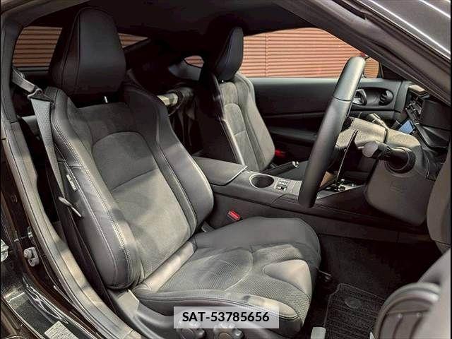 Nissan FAIRLADY Z 2024-09 3669015-8