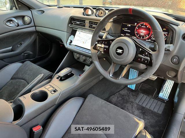 Nissan FAIRLADY Z 2024-11 3768399-1