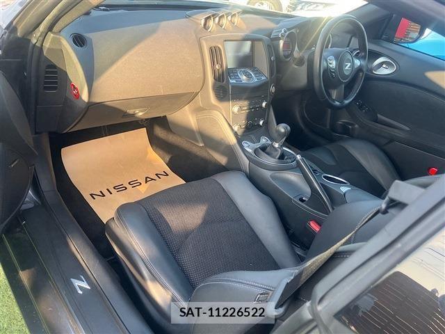 Nissan FAIRLADY Z 2021-03 3832576-26
