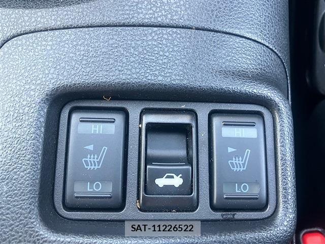 Nissan FAIRLADY Z 2021-03 3832576-6