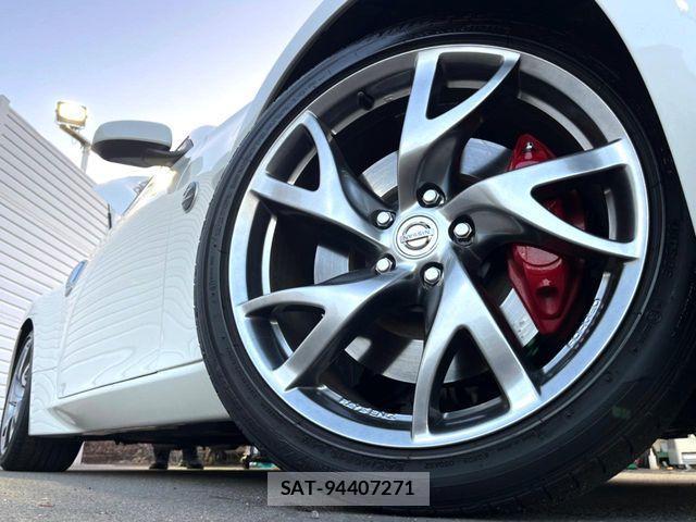 Nissan FAIRLADY Z 2017-02 3934098-12