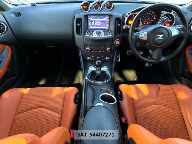 Nissan FAIRLADY Z 2017-02 3934098-1