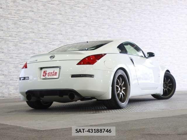 Nissan FAIRLADY Z 2003-01 4370750-16