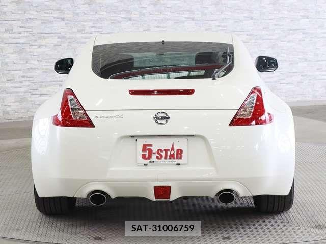 Nissan FAIRLADY Z 2017-02 4941050-13