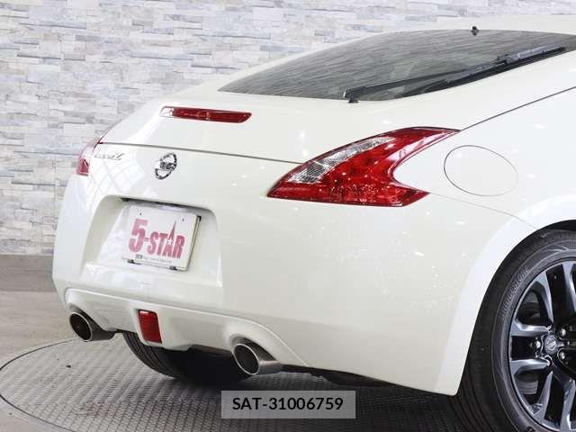 Nissan FAIRLADY Z 2017-02 4941050-17