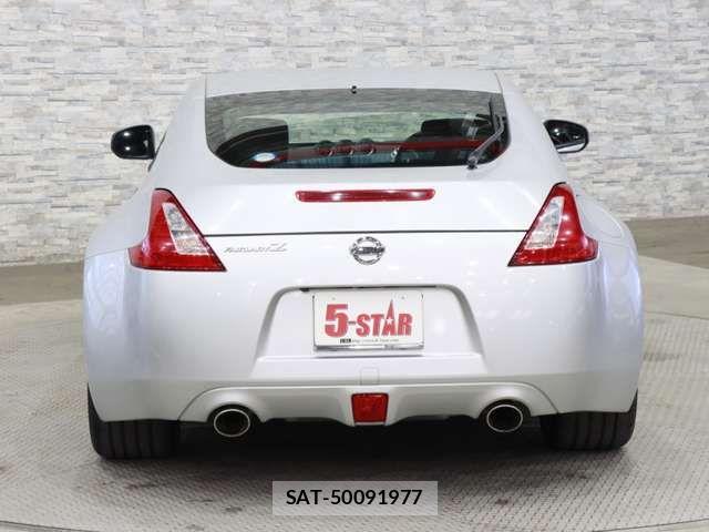 Nissan FAIRLADY Z 2012-01 4941070-13