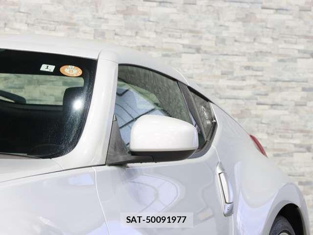 Nissan FAIRLADY Z 2012-01 4941070-16