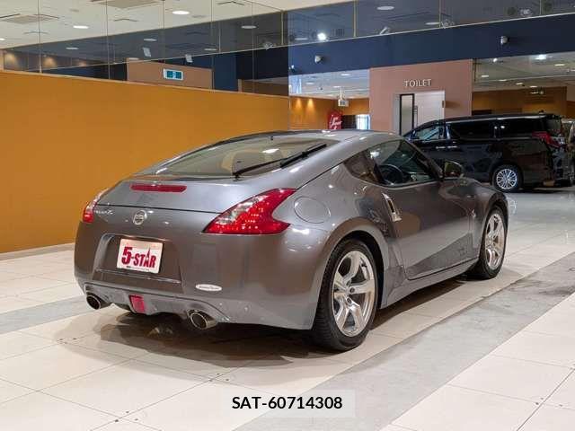 Nissan FAIRLADY Z 2011-01 6243961-14