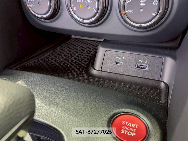 Nissan FAIRLADY Z 2024-10 6243957-16