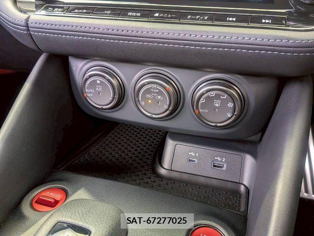 Nissan FAIRLADY Z 2024-10 6243957-6