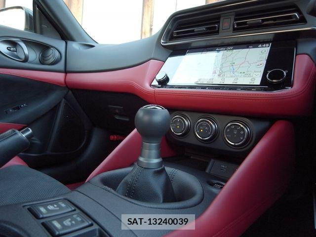 Nissan FAIRLADY Z 2024-07 6264011-21