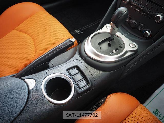 Nissan FAIRLADY Z 2011-11 6304059-13
