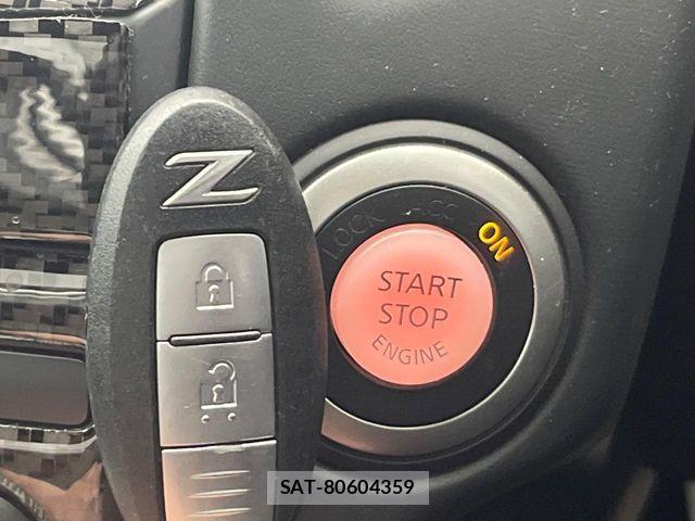 Nissan FAIRLADY Z 2013-01 6526104-9