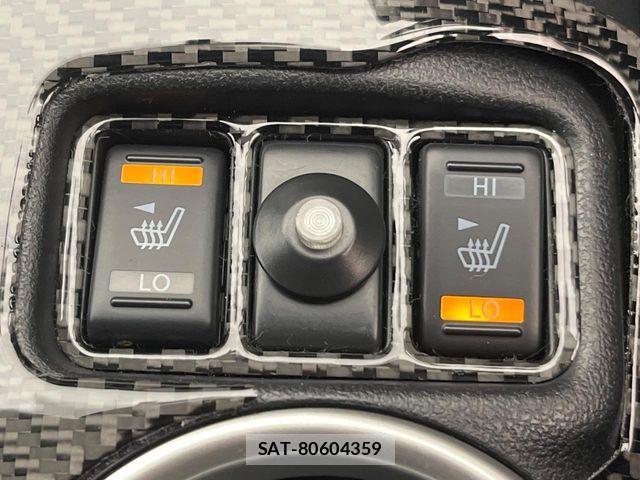 Nissan FAIRLADY Z 2013-01 6526104-7