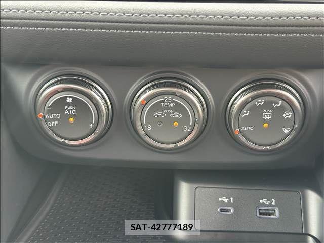 Nissan FAIRLADY Z 2024-08 6611804-12