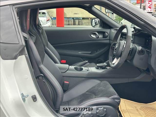 Nissan FAIRLADY Z 2024-08 6611804-3