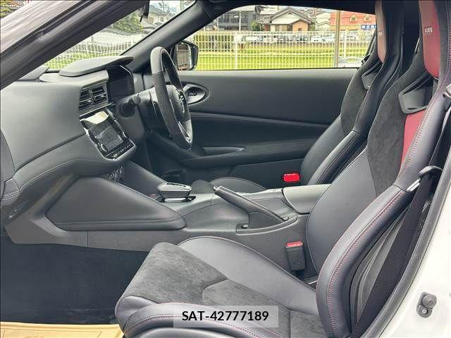 Nissan FAIRLADY Z 2024-08 6611804-4