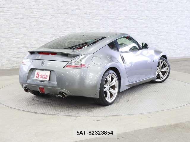 Nissan FAIRLADY Z 2011-06 6641557-18