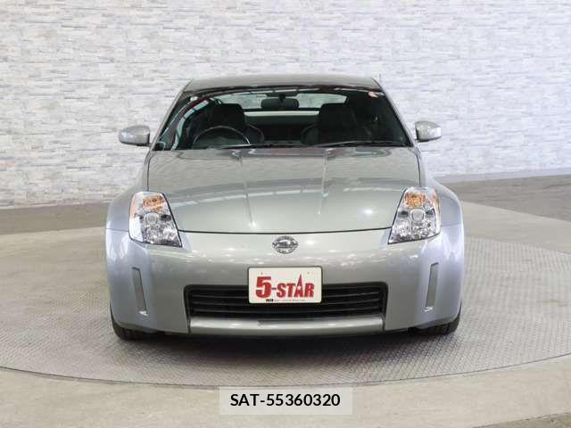Nissan FAIRLADY Z 2004-02 6675910-11