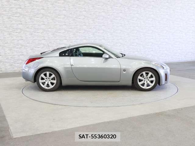Nissan FAIRLADY Z 2004-02 6675910-13