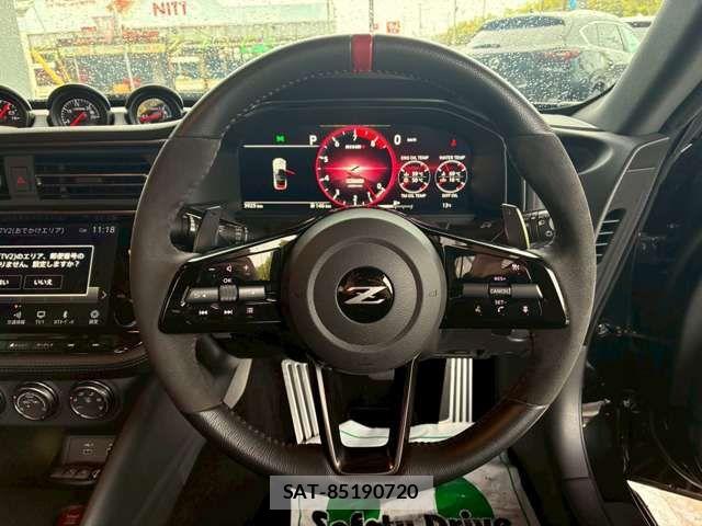 Nissan FAIRLADY Z 2025-04 6675907-7