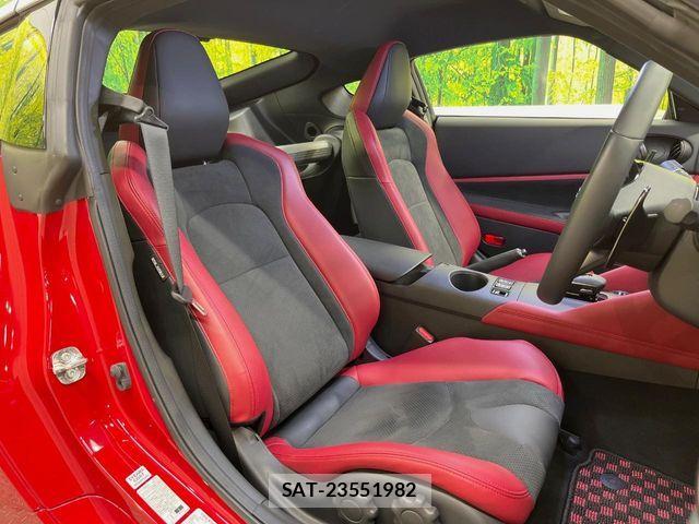 Nissan FAIRLADY Z 2025-03 6716120-8