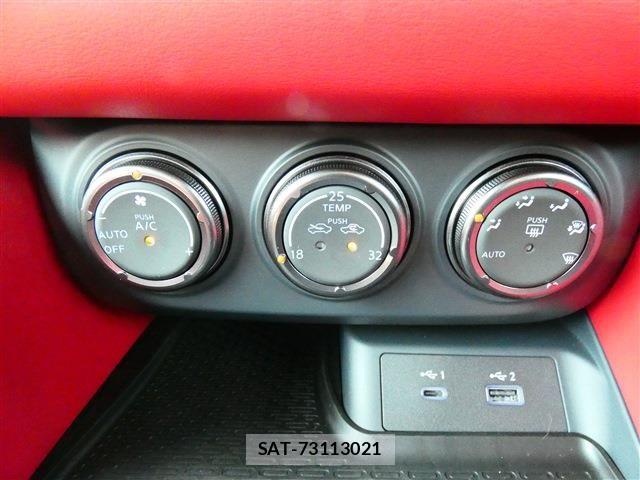Nissan FAIRLADY Z 2025-08 6751579-16