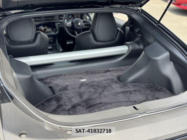 Nissan FAIRLADY Z 2024-05 6751578-17