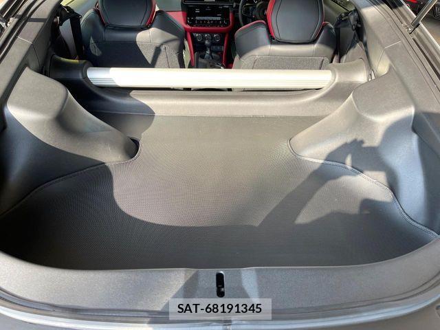 Nissan FAIRLADY Z 2025-03 7020455-9
