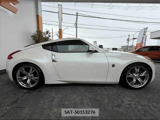 Nissan FAIRLADY Z 2009-02 7058493-12