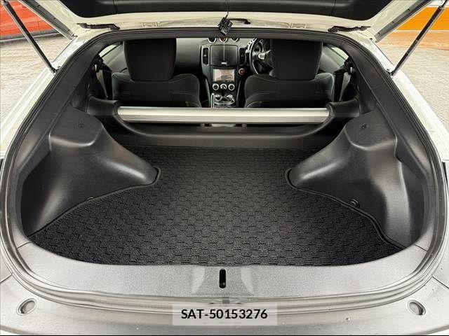 Nissan FAIRLADY Z 2009-02 7058493-18
