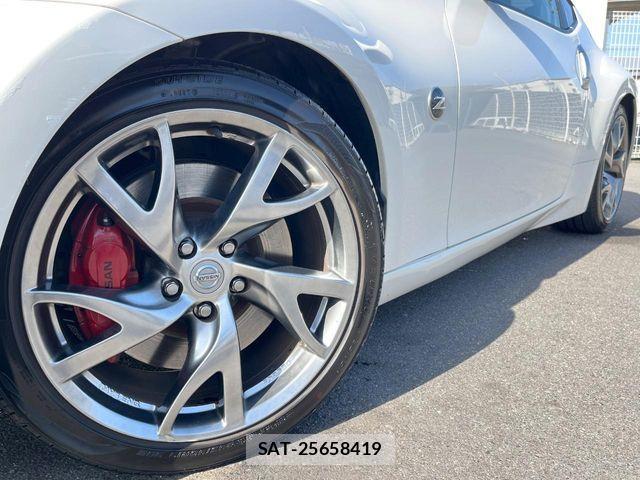 Nissan FAIRLADY Z 2013-09 7058494-12