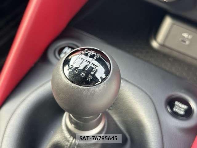Nissan FAIRLADY Z 2025-01 7058490-15