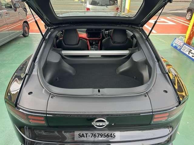 Nissan FAIRLADY Z 2025-01 7058490-7