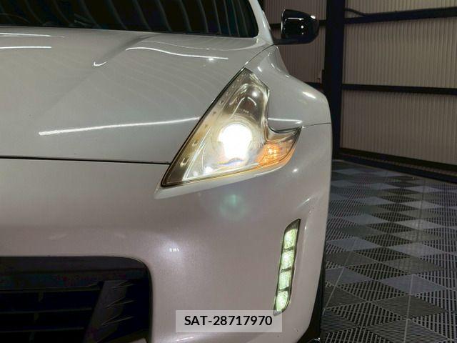 Nissan FAIRLADY Z 2013-03 7218379-18