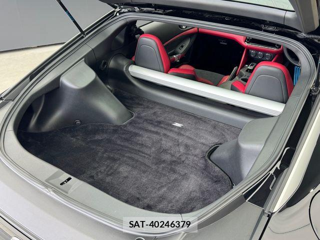 Nissan FAIRLADY Z 2025-03 7218395-16