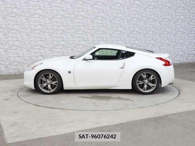 Nissan FAIRLADY Z 2009-01 7218376-12