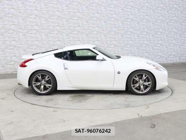 Nissan FAIRLADY Z 2009-01 7218376-13