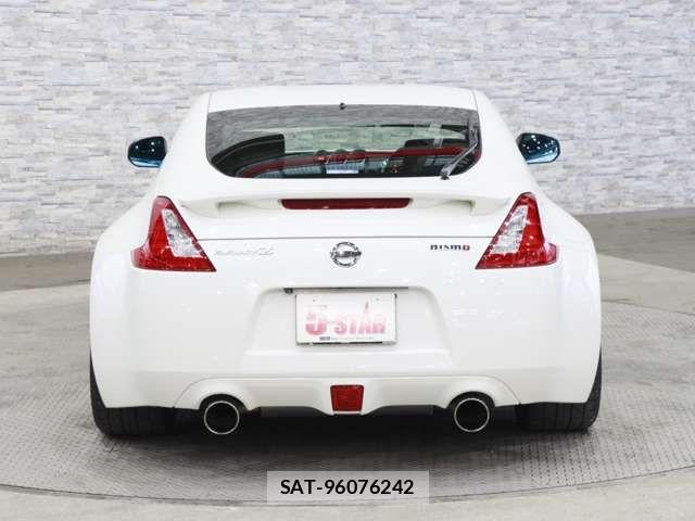 Nissan FAIRLADY Z 2009-01 7218376-14