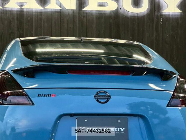 Nissan FAIRLADY Z 2012-01 7250762-10