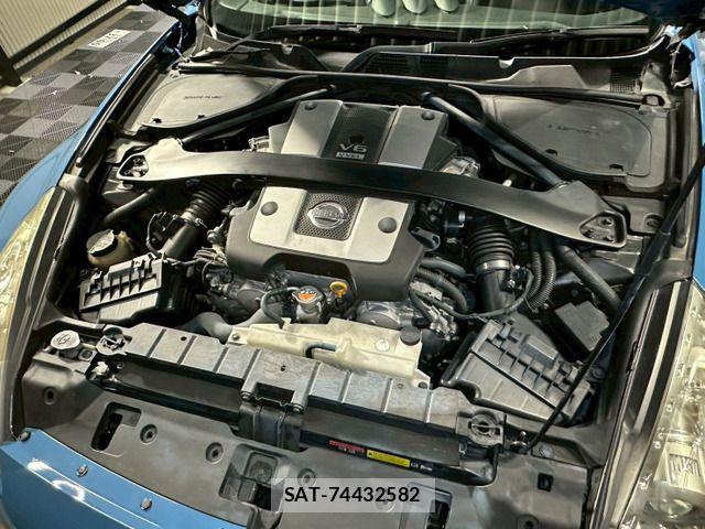 Nissan FAIRLADY Z 2012-01 7250762-16
