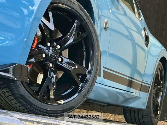 Nissan FAIRLADY Z 2012-01 7250762-17