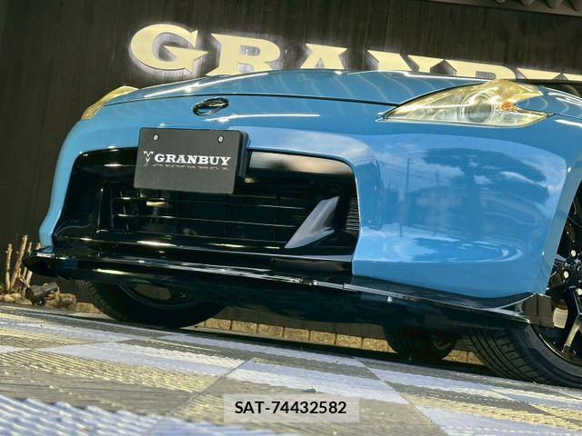 Nissan FAIRLADY Z 2012-01 7250762-2