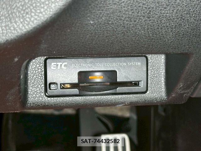 Nissan FAIRLADY Z 2012-01 7250762-7