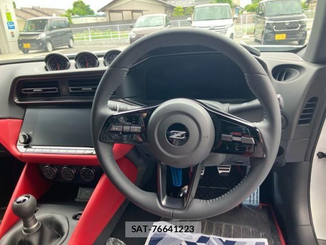 Nissan FAIRLADY Z 2025-02 7271874-9