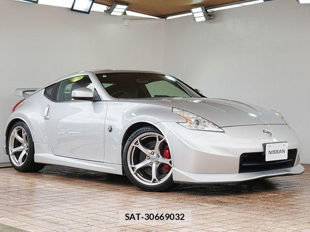 Nissan FAIRLADY Z 2013-04 7357704-17