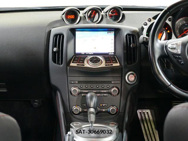 Nissan FAIRLADY Z 2013-04 7357704-8