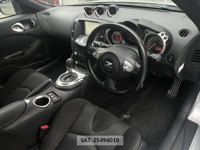 Nissan FAIRLADY Z 2011-06 7357715-1