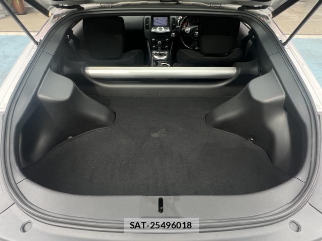 Nissan FAIRLADY Z 2011-06 7357715-25